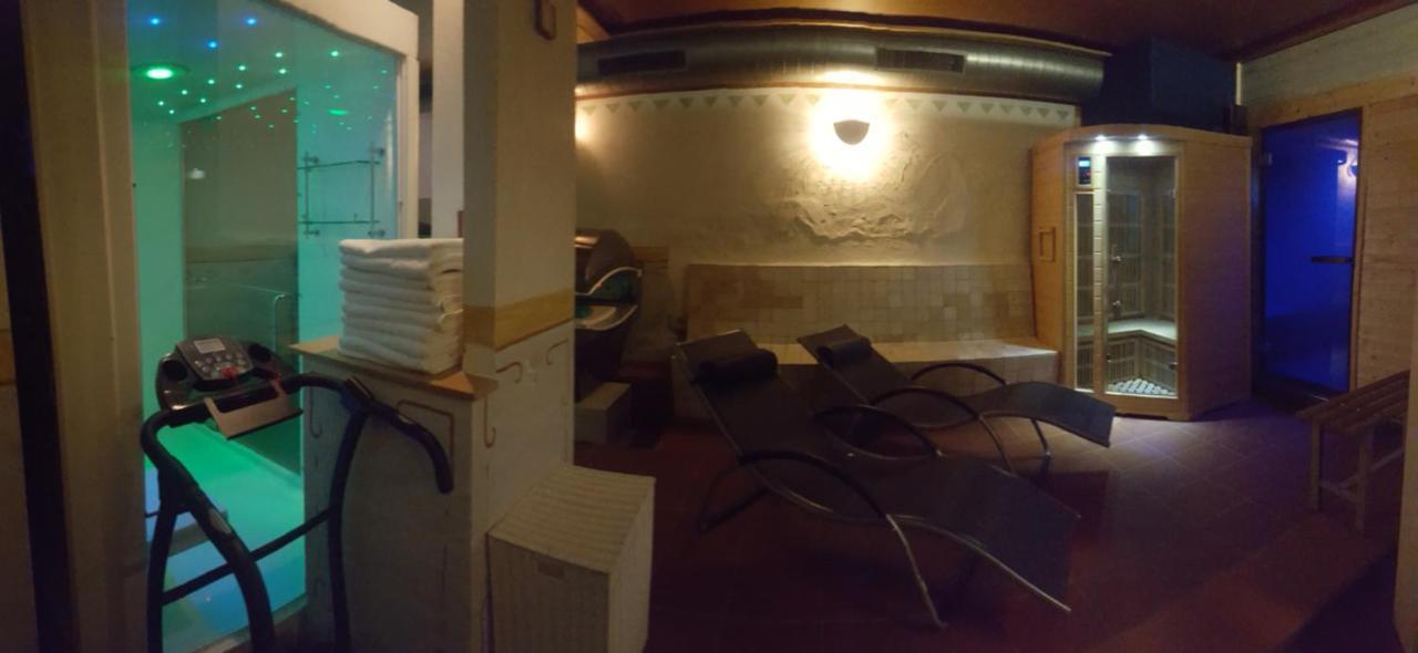 Hotel Sextnerhof Sesto Fiorentino Exterior photo